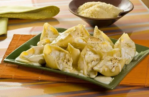 Conchiglione 4 queijos