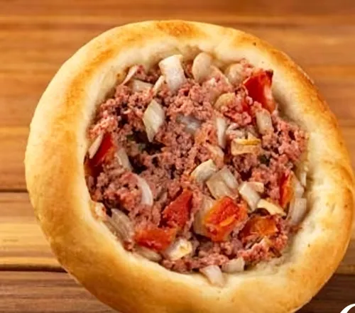 Calabresa acebolada