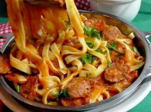 Calabresa ao Sugo