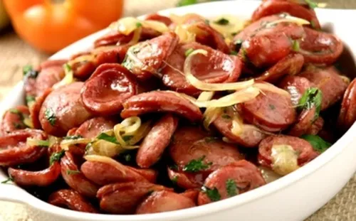 Calabresa acebolada