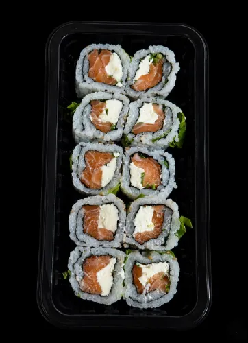 URAMAKI FILADÉLFIA