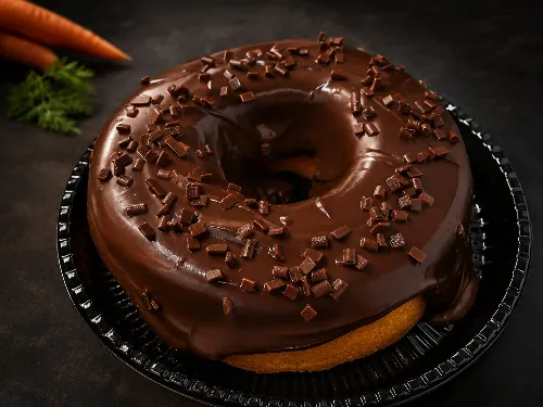 Bolo de Cenoura com Cobertura de brigadeiro.