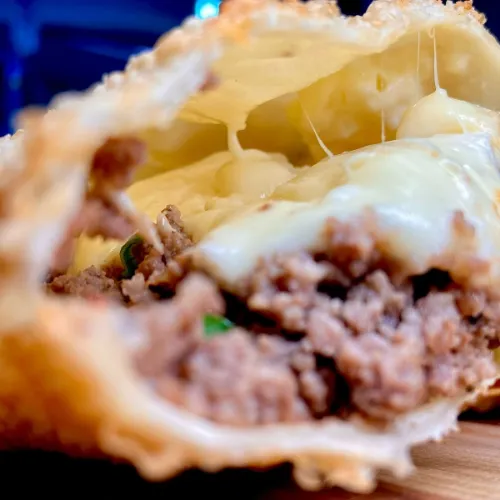 CARNE COM QUEIJO 