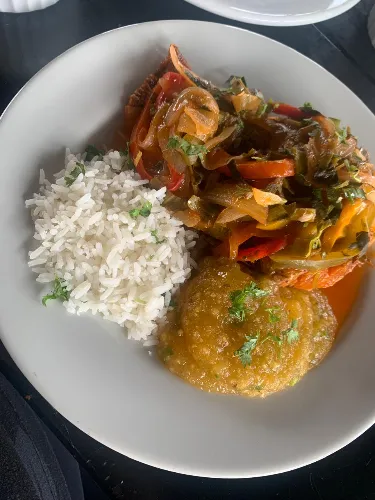 TAMBAQUI ESCABECHE 