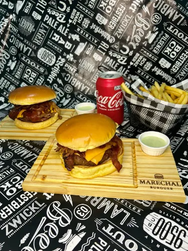 2 MARECHAL BACON + Fritas + Coca lata