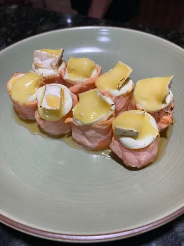 Joy Maçaricado Brie (8 Peças)