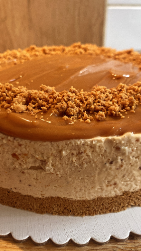Cheesecake de paçoquita 