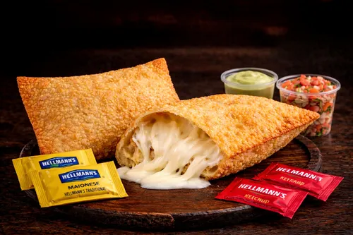 QUEIJO MUSSARELA EM DOBRO