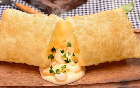 Pastel de Queijo ( 6 unidades )